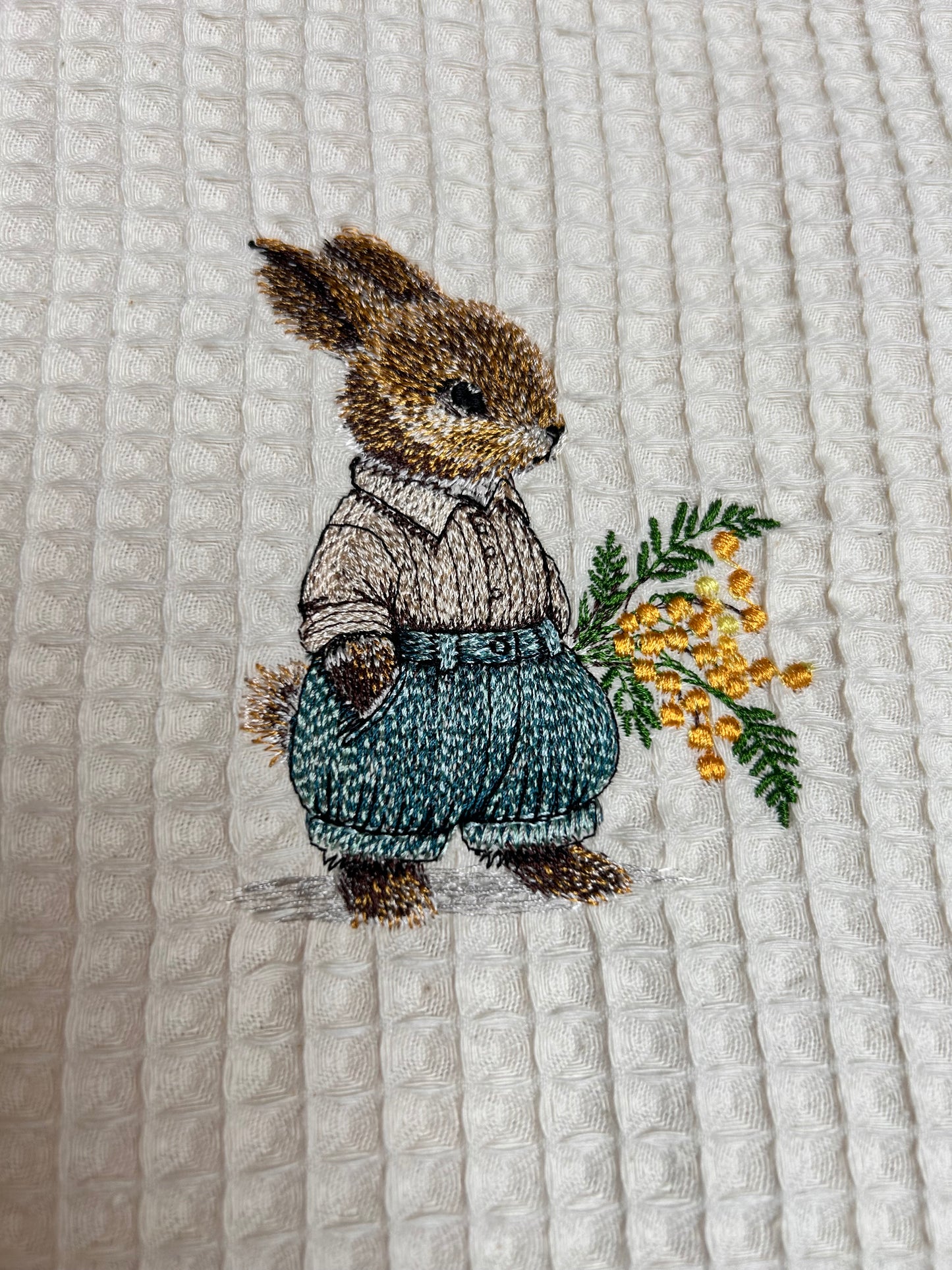 Essuie-mains brodé Monsieur Lapin - 37x37 cm