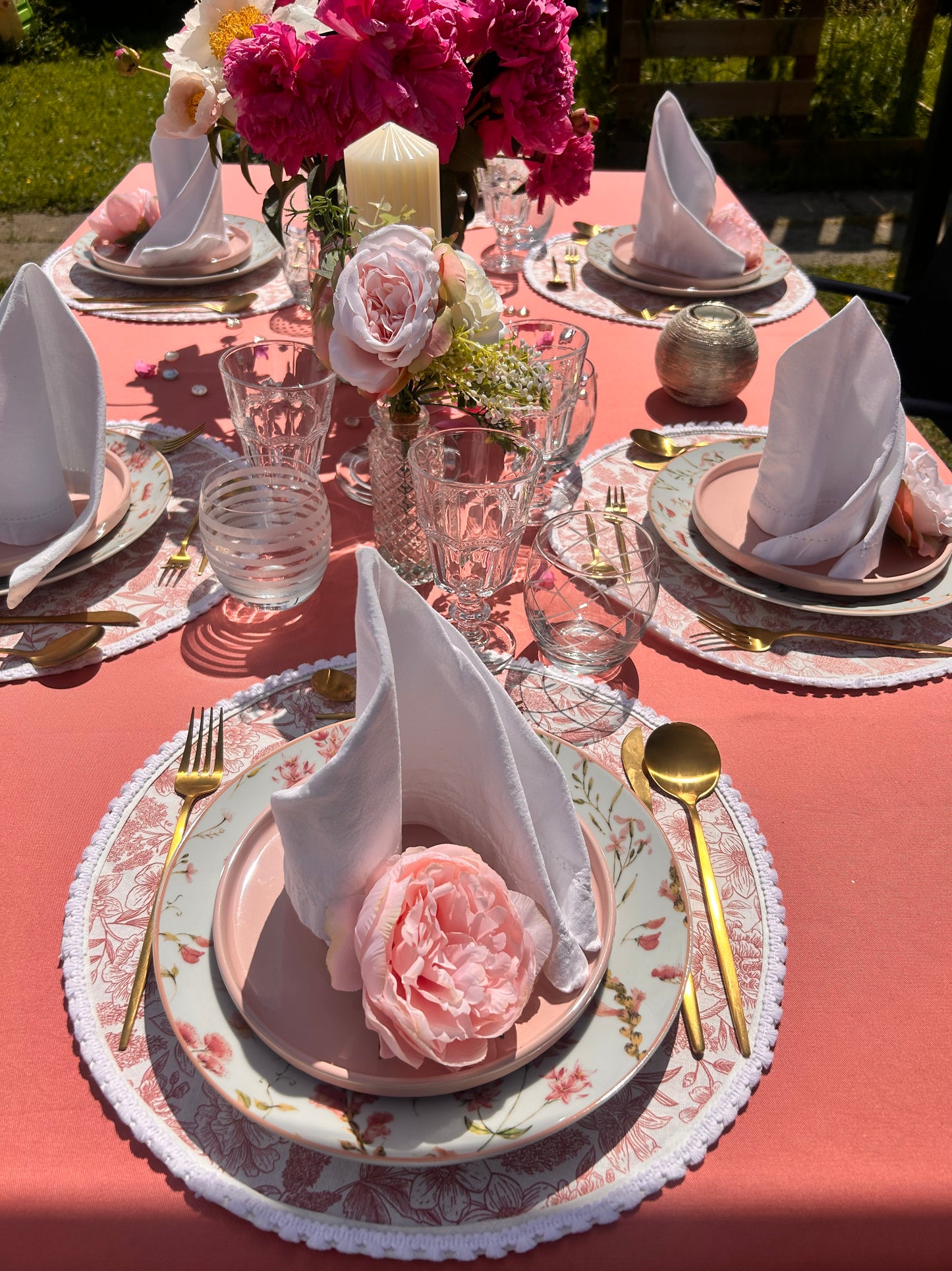 Location Décoration de Table - Rose Élégant